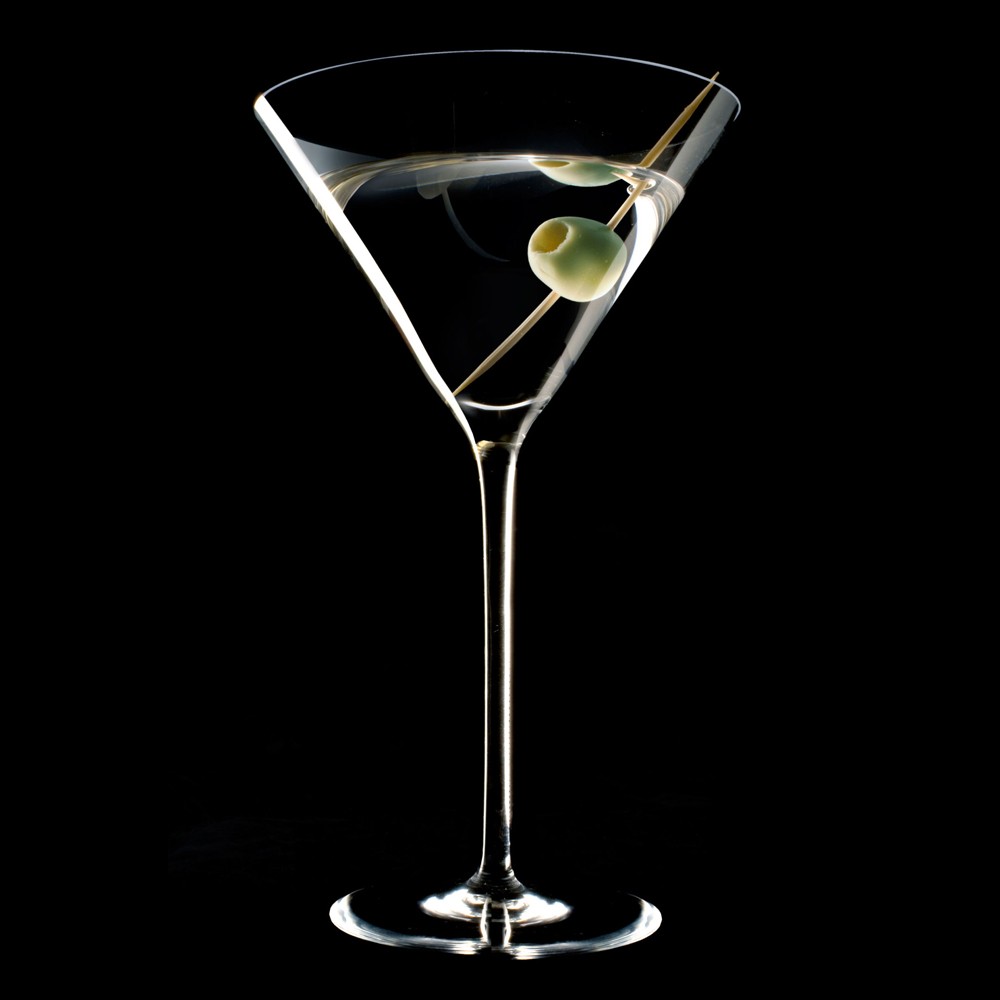 The iconic status of olive in the Martini cocktail – Gold Grelia